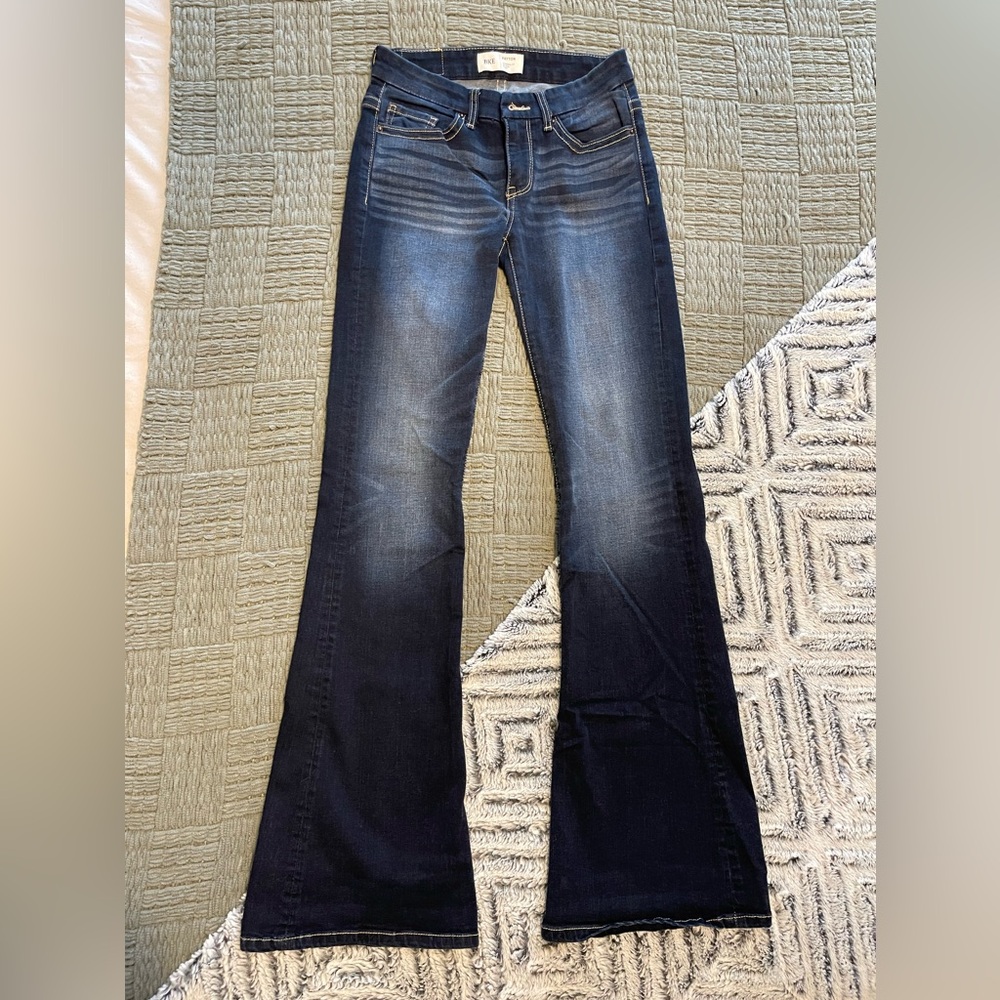 Buckle BKE Payton flare jeans
